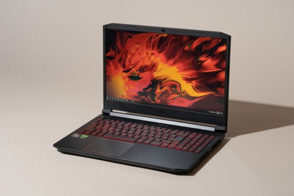 LAPTOP GAMERS ACER NITRO 5 8GB 250SSD RTX1650 4GB - Imagen 4