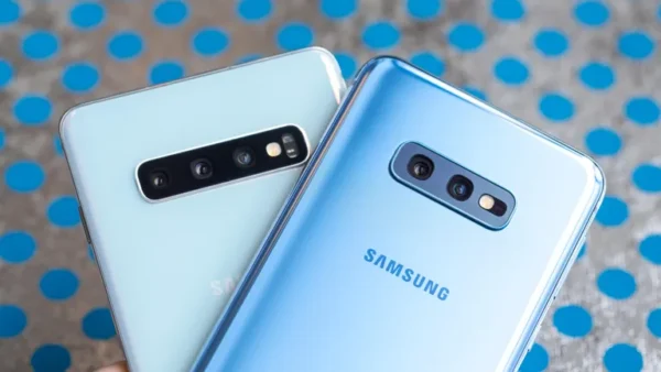 Samsung Galaxy S10E